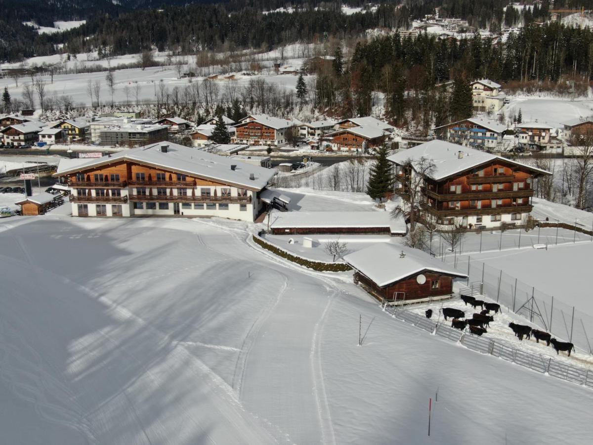 Отель Der Waldhof Шеффау-ам-Вильден-Кайзер Экстерьер фото