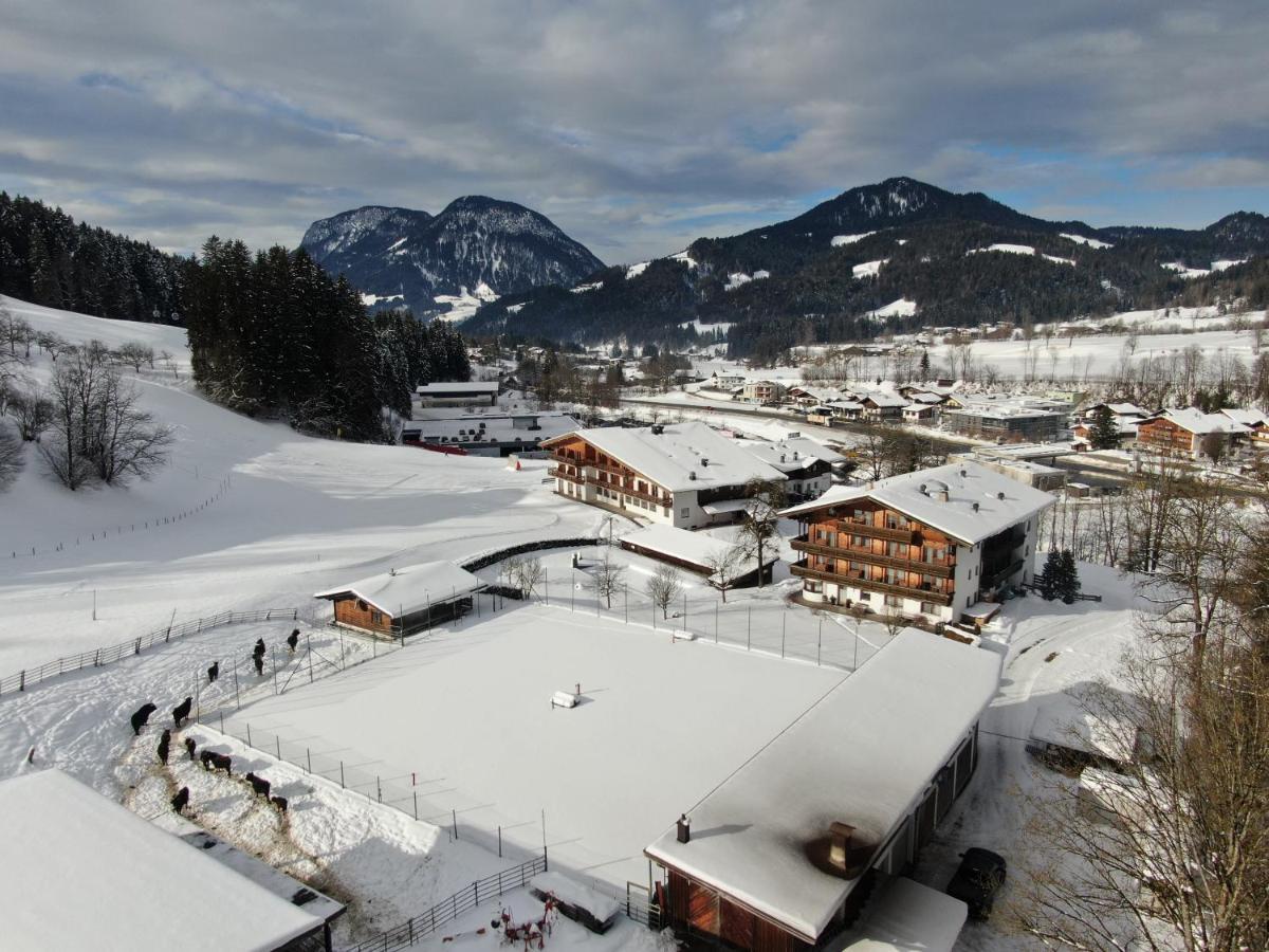 Отель Der Waldhof Шеффау-ам-Вильден-Кайзер Экстерьер фото